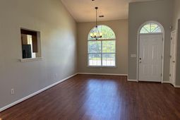 7 Northfield Court photo 4