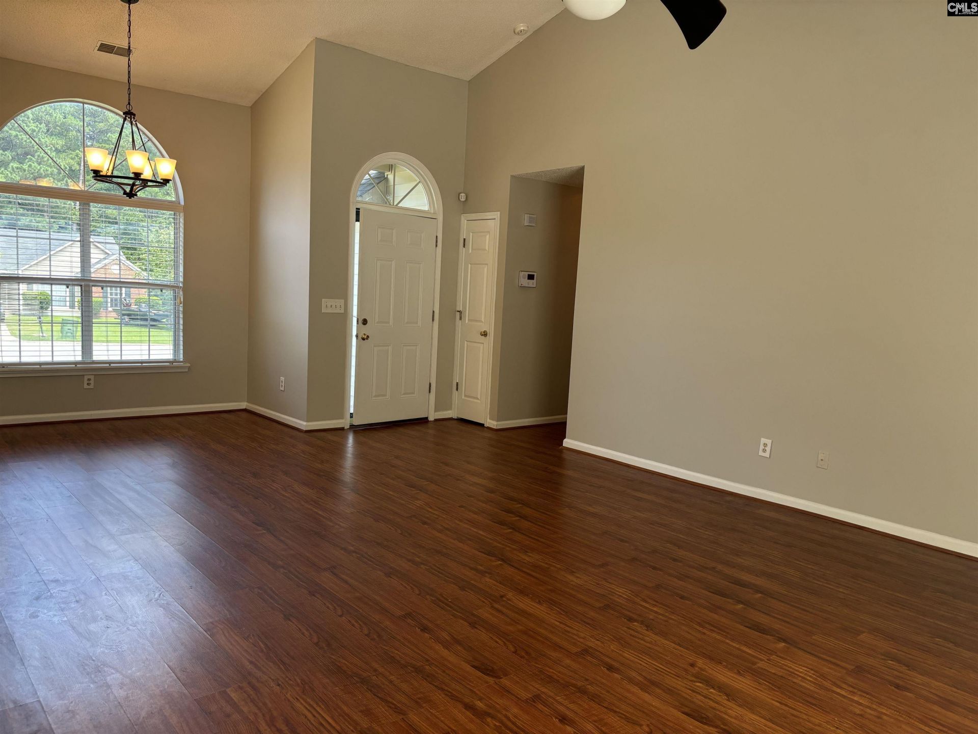 7 Northfield Court Photo 8