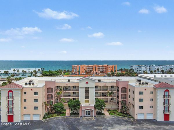 123 Lancha Circle, Unit 105, Satellite Beach, FL 32937