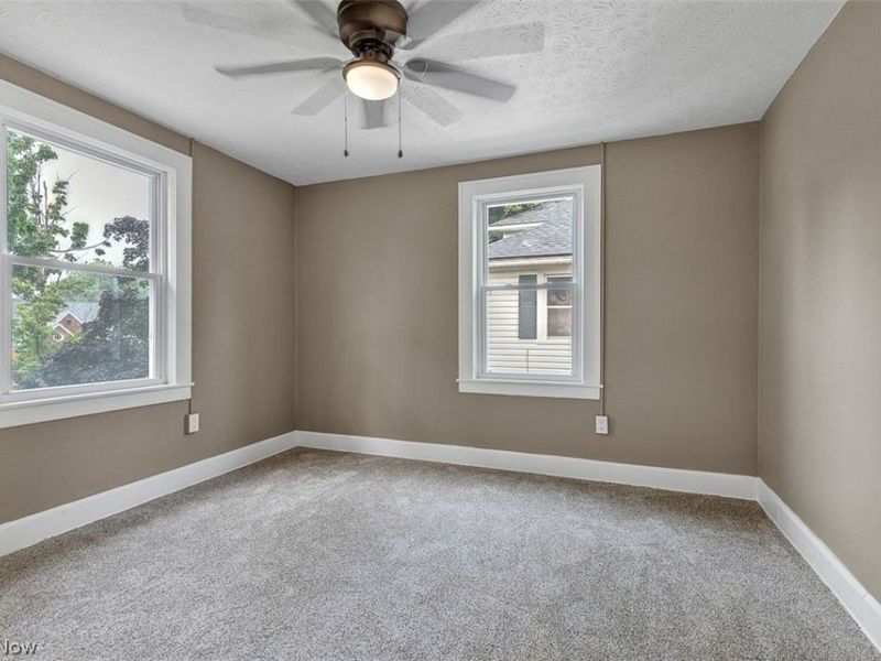 1904 E 34th Street, Lorain, OH 44055 Photo 18