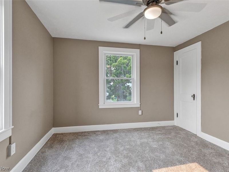 1904 E 34th Street, Lorain, OH 44055 Photo 20