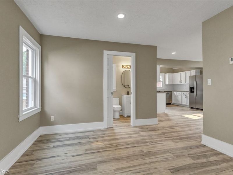 1904 E 34th Street, Lorain, OH 44055 Photo 8