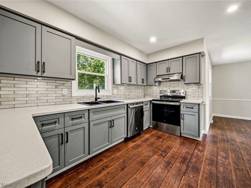17911 Snyder Road, Chagrin Falls, OH 44023 Photo 12