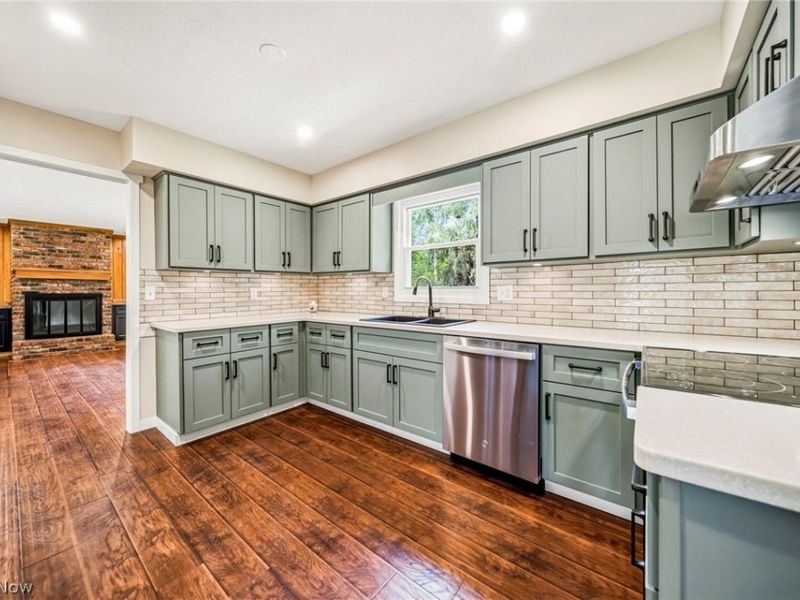 17911 Snyder Road, Chagrin Falls, OH 44023 Photo 14