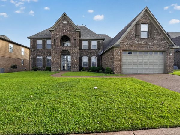 8480 OWLSWICK LN, Memphis, TN 38125