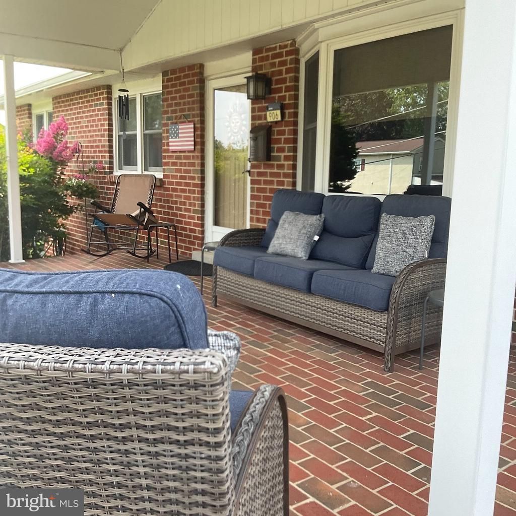 906 H AVENUE , GLENSIDE, PA 19038