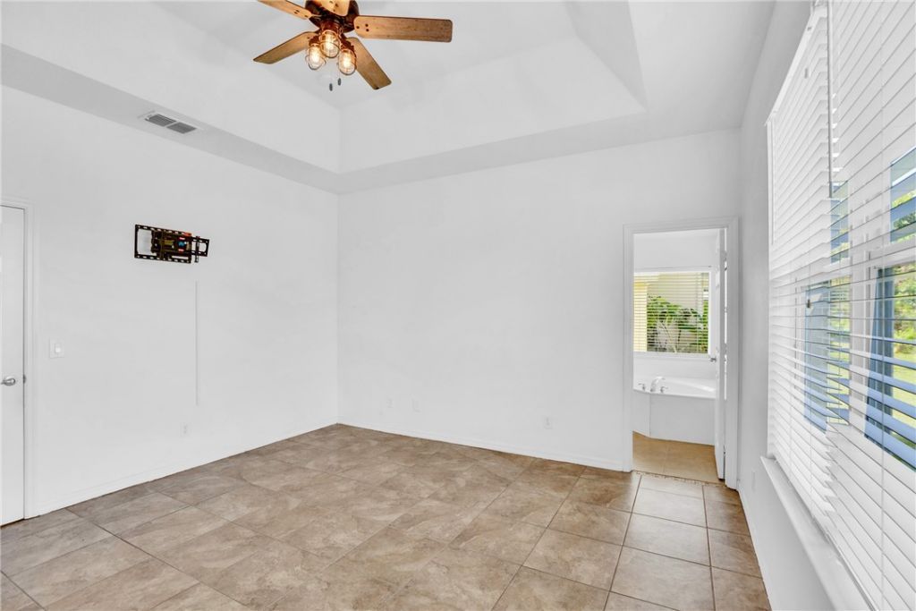 1635 16th Court Sw, Vero Beach, FL 32962 Photo
