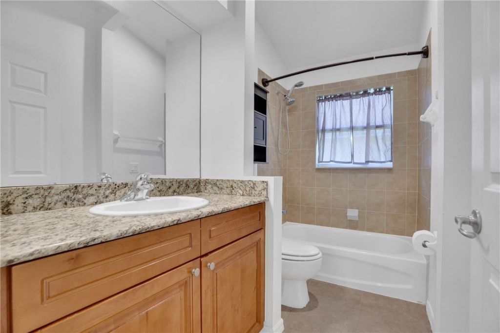 1635 16th Court Sw, Vero Beach, FL 32962 Photo