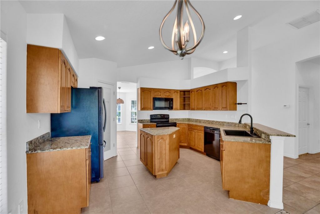 1635 16th Court Sw, Vero Beach, FL 32962 Photo