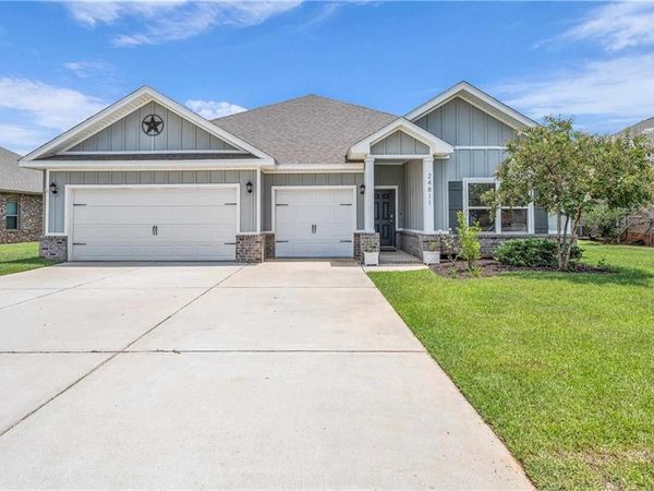 24811 Smarty Jones Circle, Daphne, AL 36526