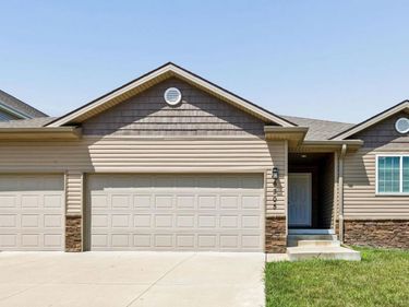 6305 Whitewater Lane, Lincoln, NE 68521