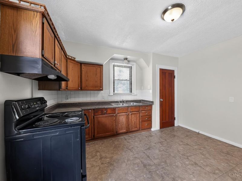 4860 Prosperity Place, Cincinnati, OH 45238 Photo 11