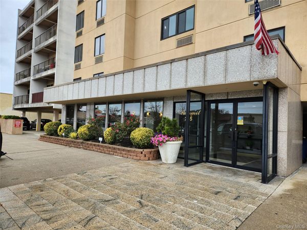 235 W Park Avenue , Unit 106, Long Beach, NY 11561