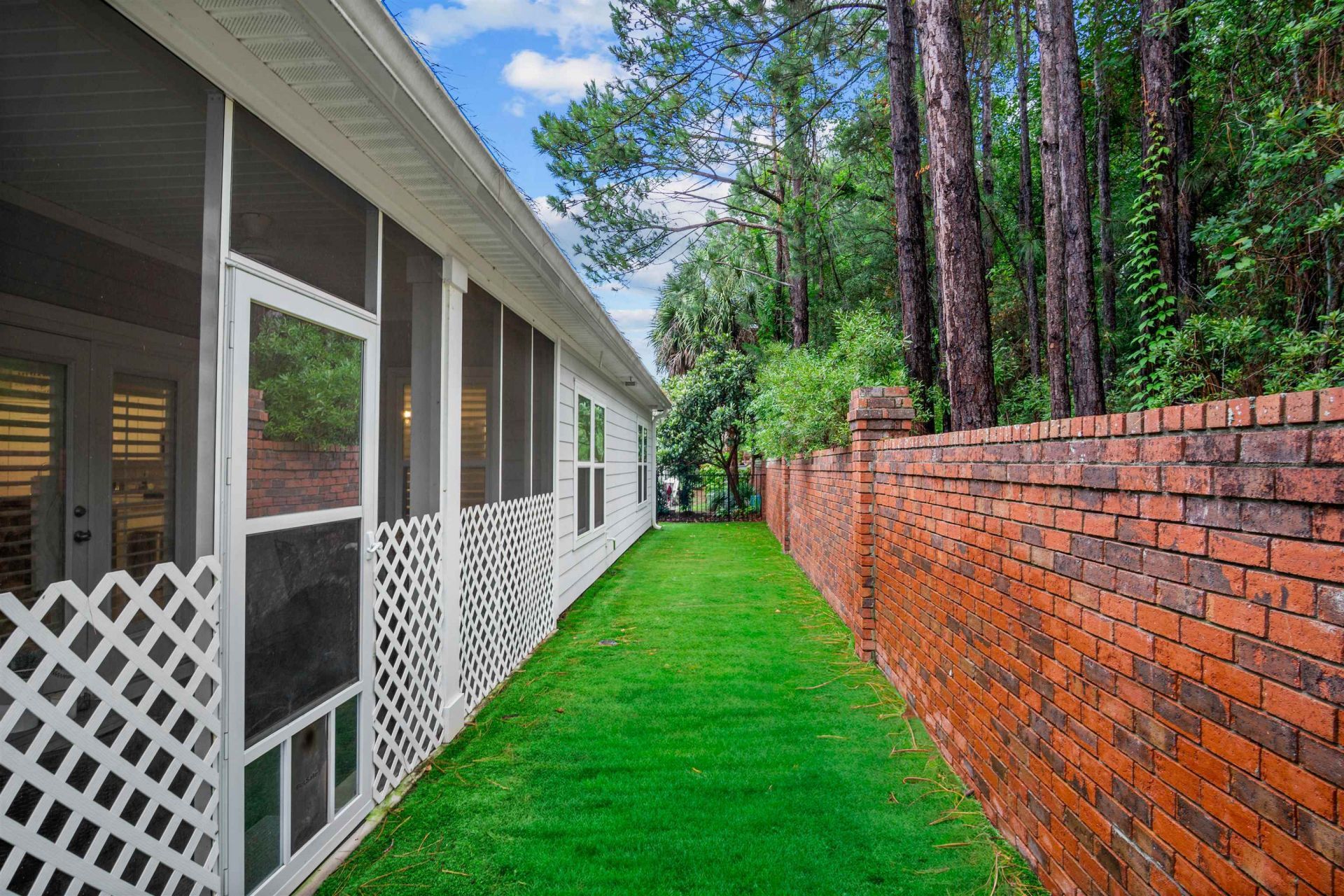 3251 Hermitage Dr.  Photo 36