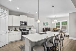 3251 Hermitage Dr.  photo 4