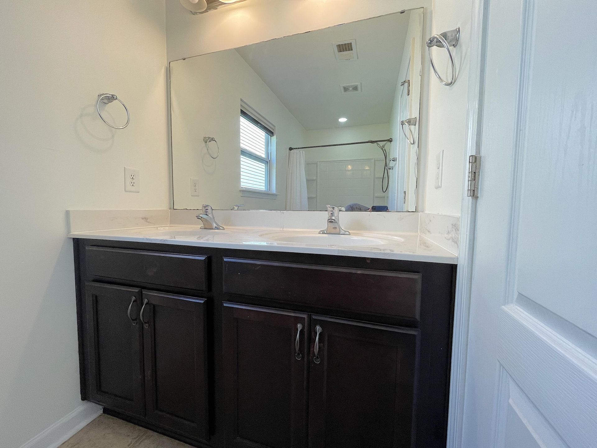 255 Coosawatchie Street Photo 16