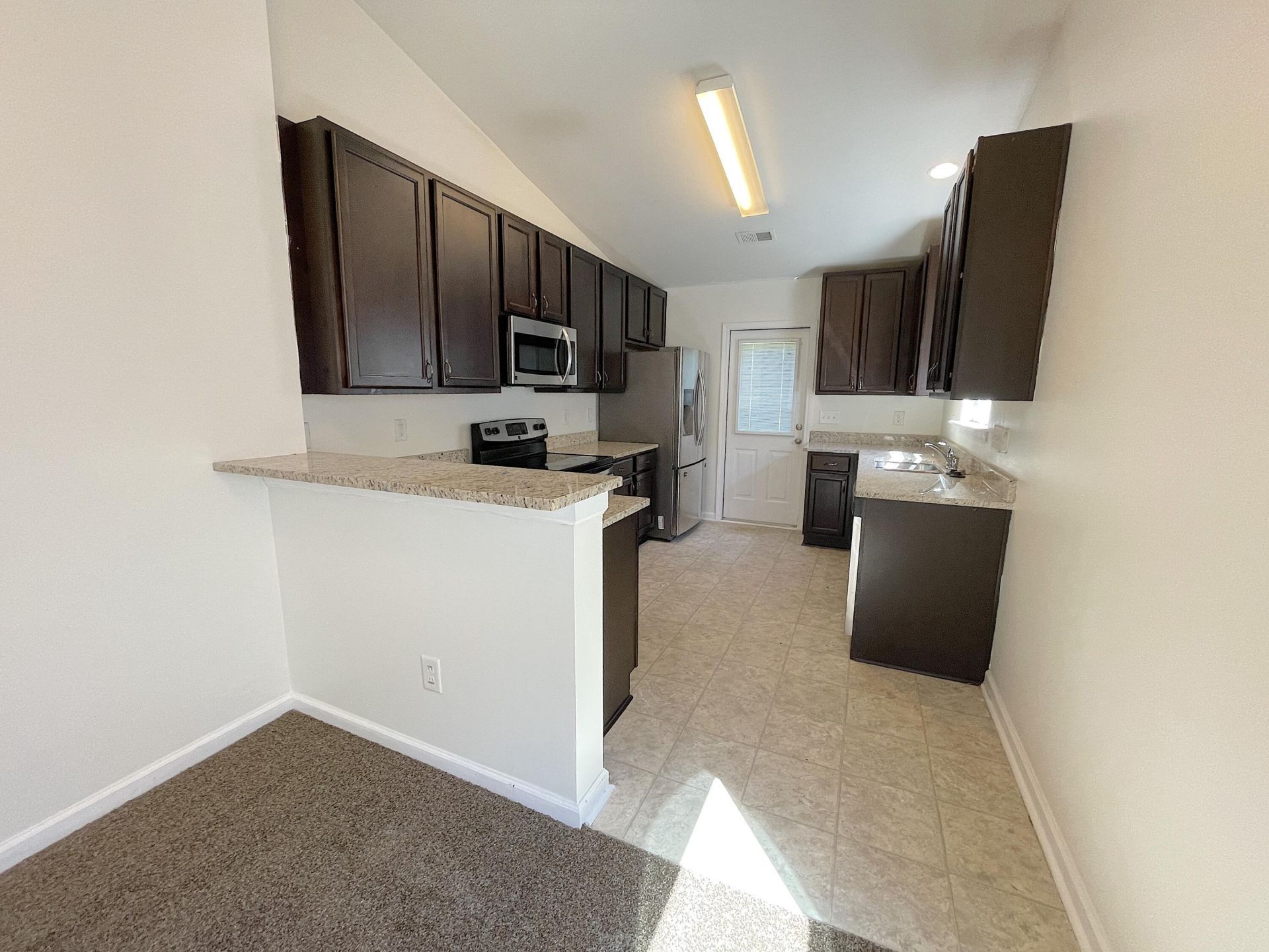 255 Coosawatchie Street Photo 5