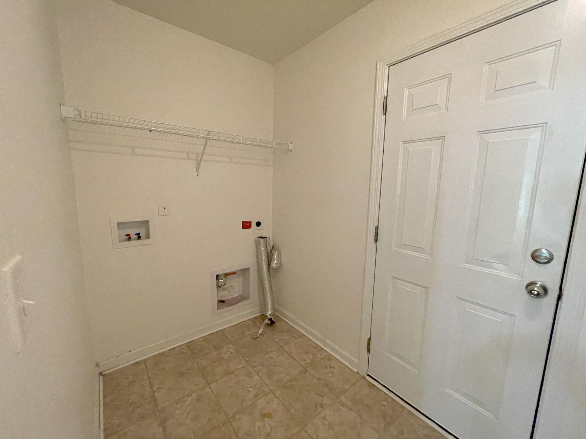255 Coosawatchie Street Photo 8