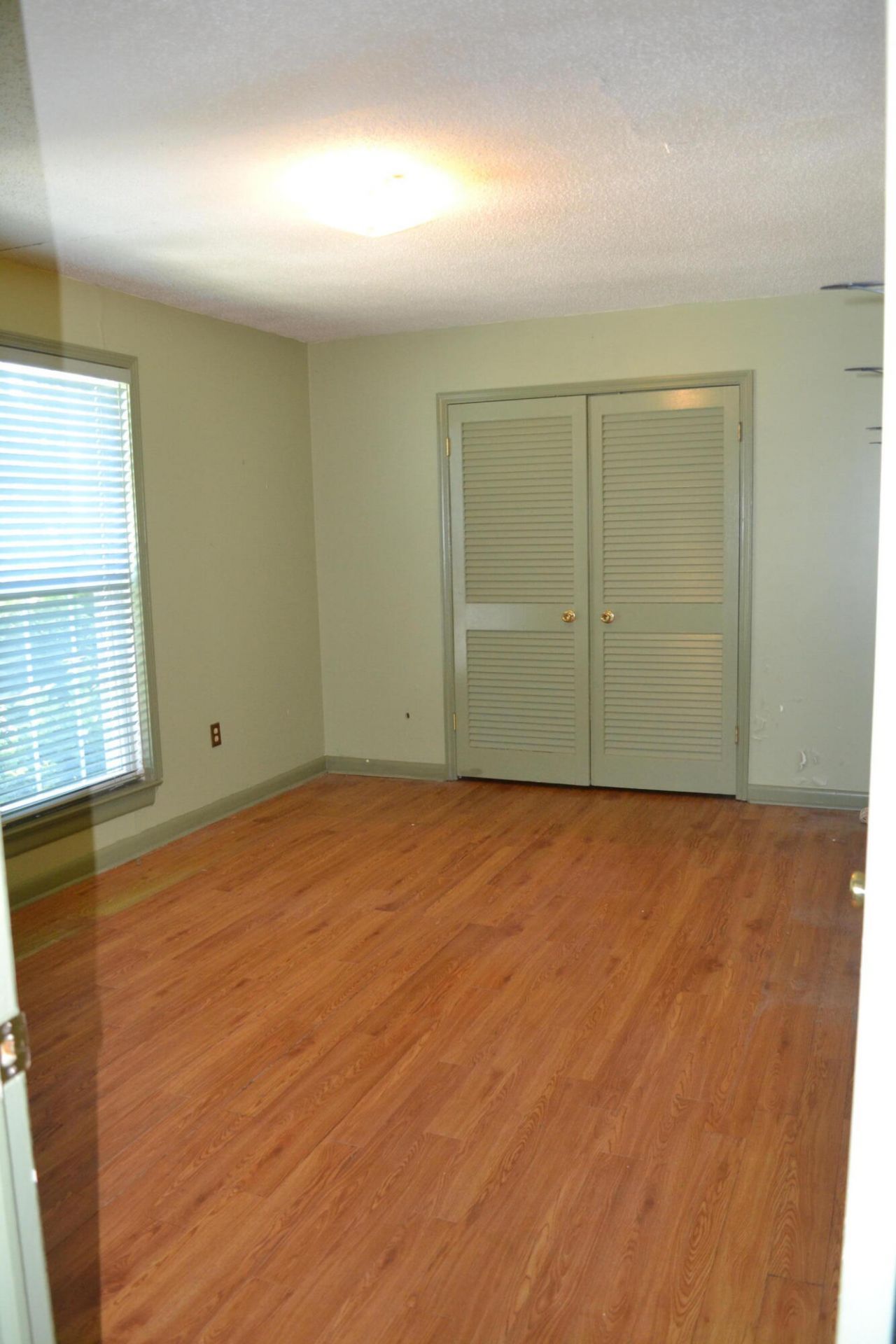 867 Colony Drive Photo 16