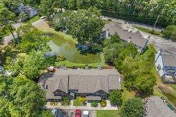 301 Reserve Way photo 4