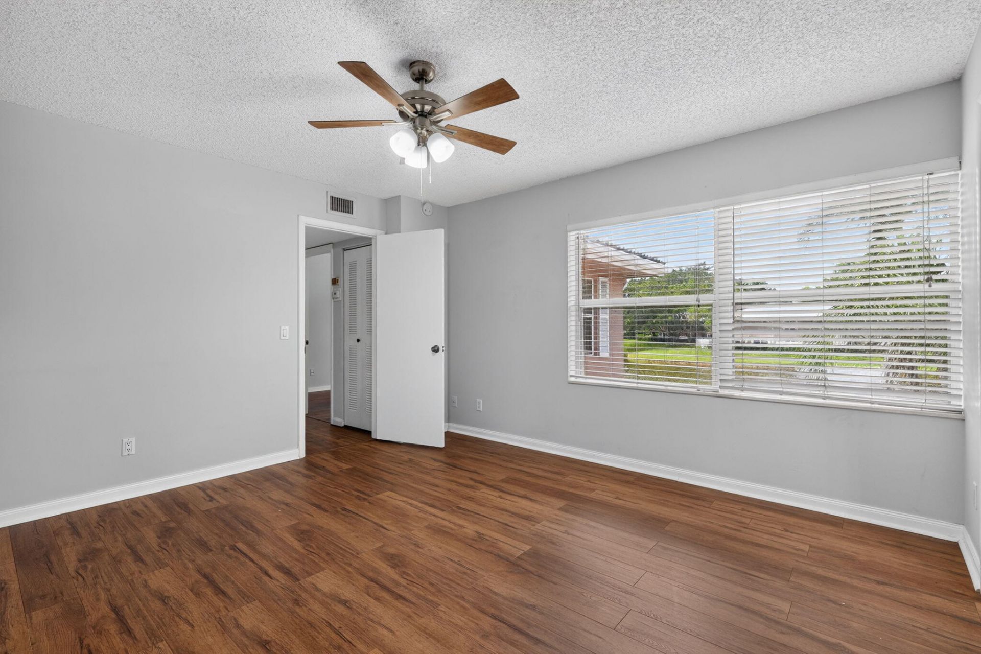 1908 Hartford Court S, West Palm Beach, FL 33409 Photo