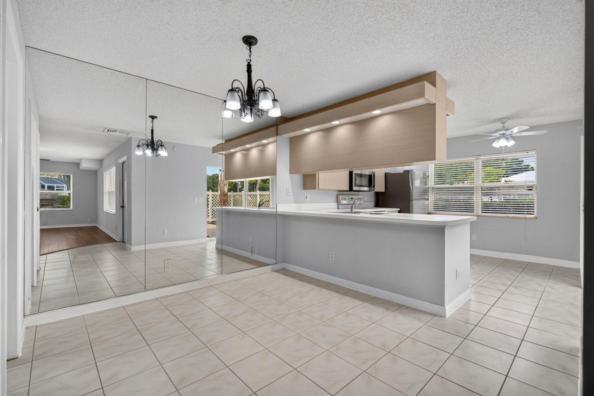 1908 Hartford Court S, West Palm Beach, FL 33409 Photo