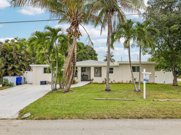 2001 N 22ND Avenue, Hollywood, FL 33020