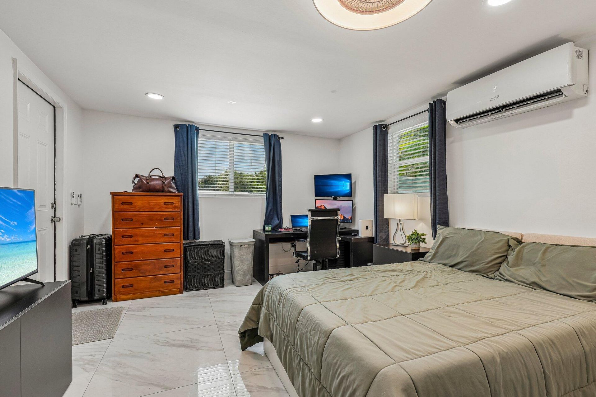 2001 N 22nd Avenue, Hollywood, FL 33020 Photo