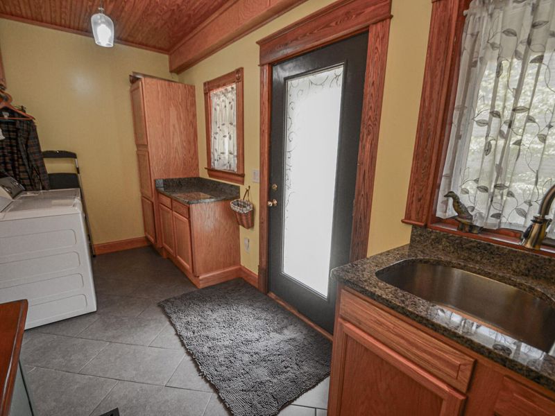 166 E 43rd Street, Covington, KY 41015 Photo 20
