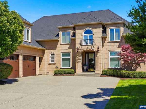 2340 Miller Farm Rd Rd, Woodburn, OR 97071