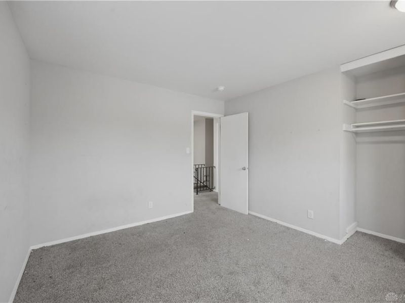 3704 Mandalay Drive, Dayton, OH 45416 Photo 5