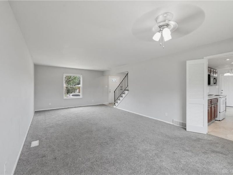 3704 Mandalay Drive, Dayton, OH 45416 Photo 9