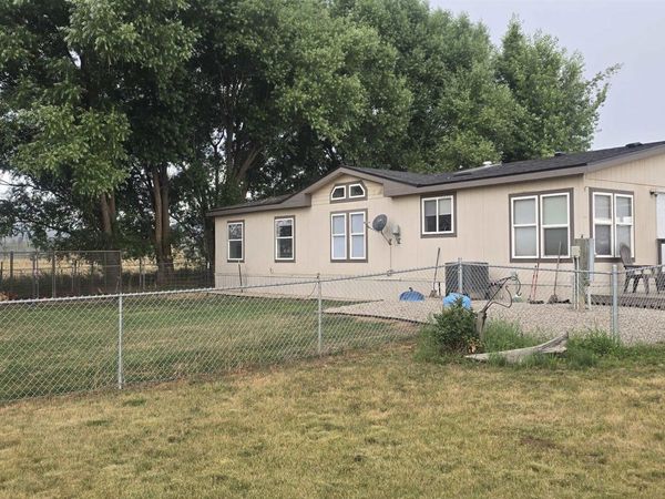 4489 N Swenson Rd, Clayton, WA 99110