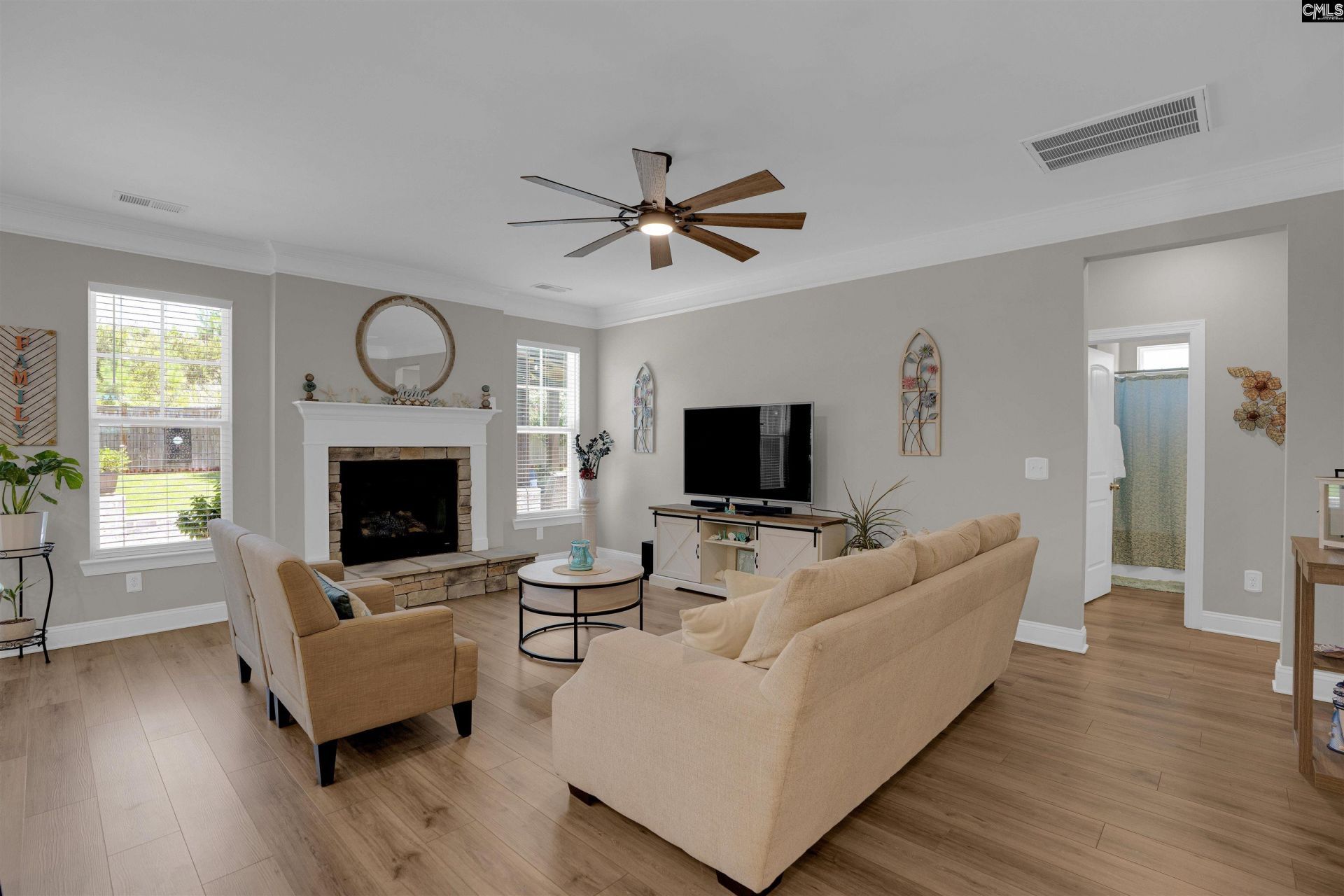 425 Outer Banks Drive  Photo 9