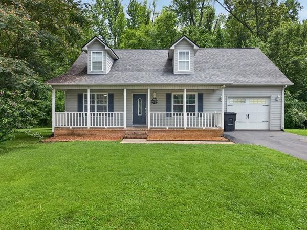 1187 Blaine Ave , Cookeville, TN 38501