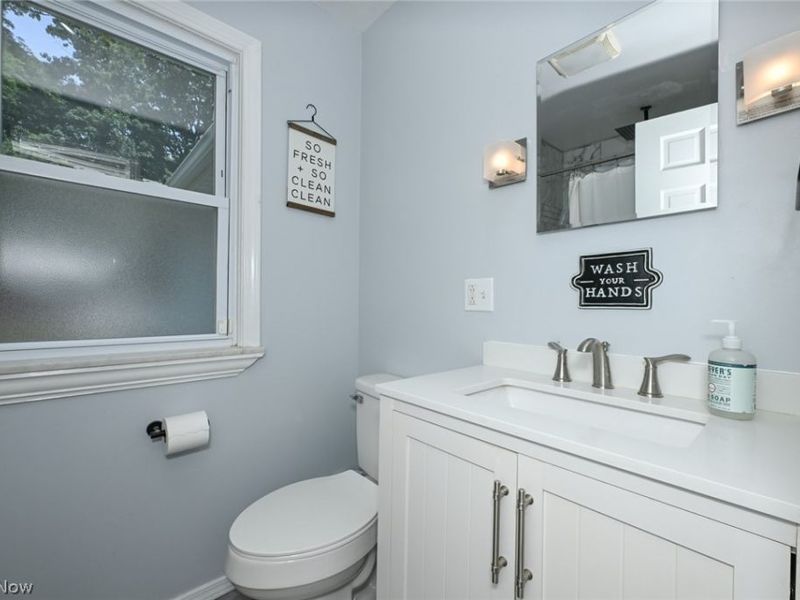 5295 Case Avenue, Lyndhurst, OH 44124 Photo 16