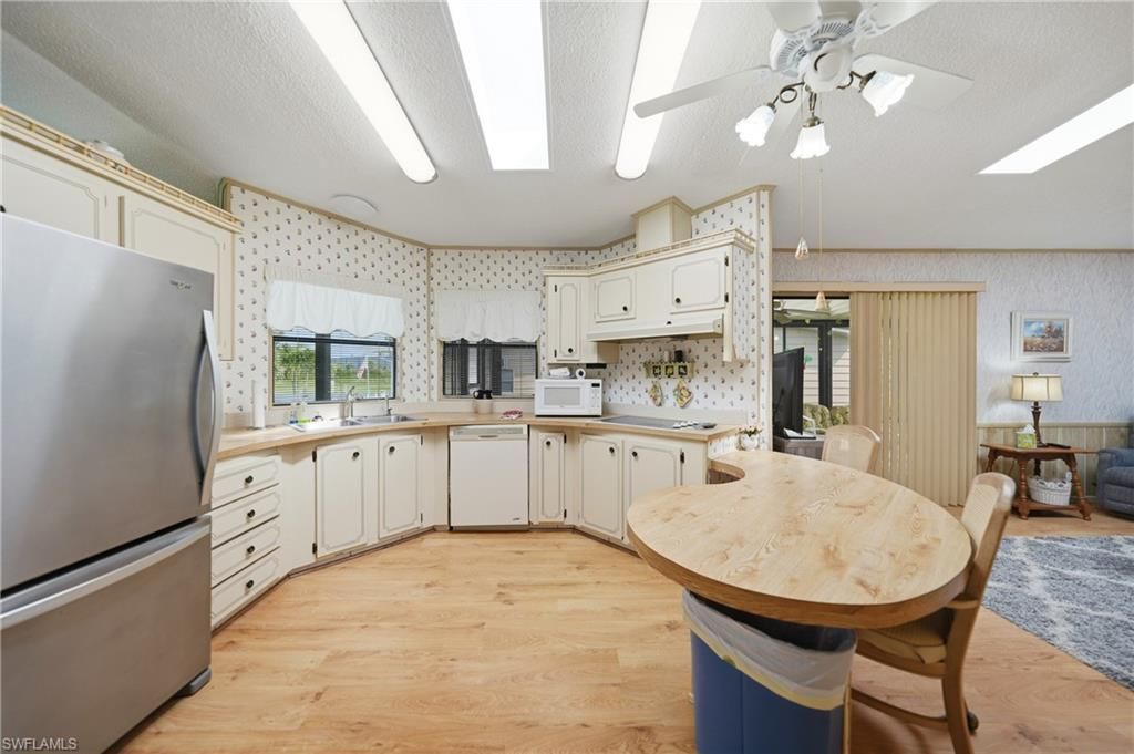 16209 Asheboro Ct , Fort Myers, FL 33908 Photo