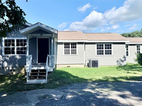 4912 S 165th West Avenue , Sand Springs, OK 74063