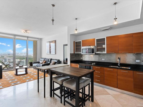 3470 E Coast Ave , Unit H2602, Miami, FL 33137