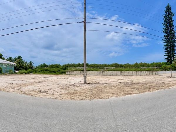 175 Plantation Shores Dr , Plantation Key, FL 33070