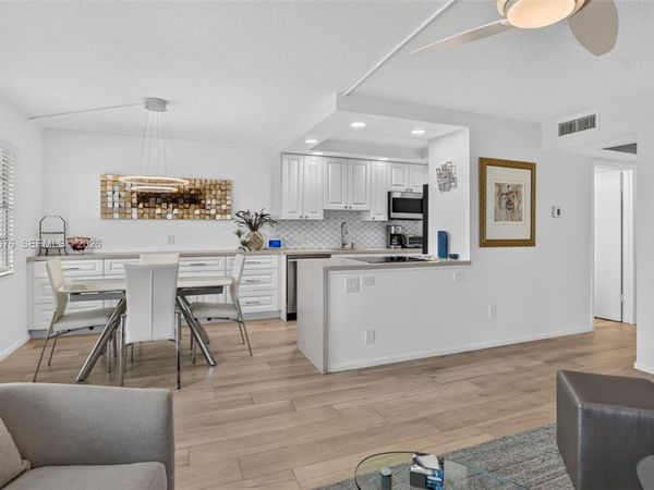 3052 Guildford C, Unit 3052, Boca Raton, FL 33434