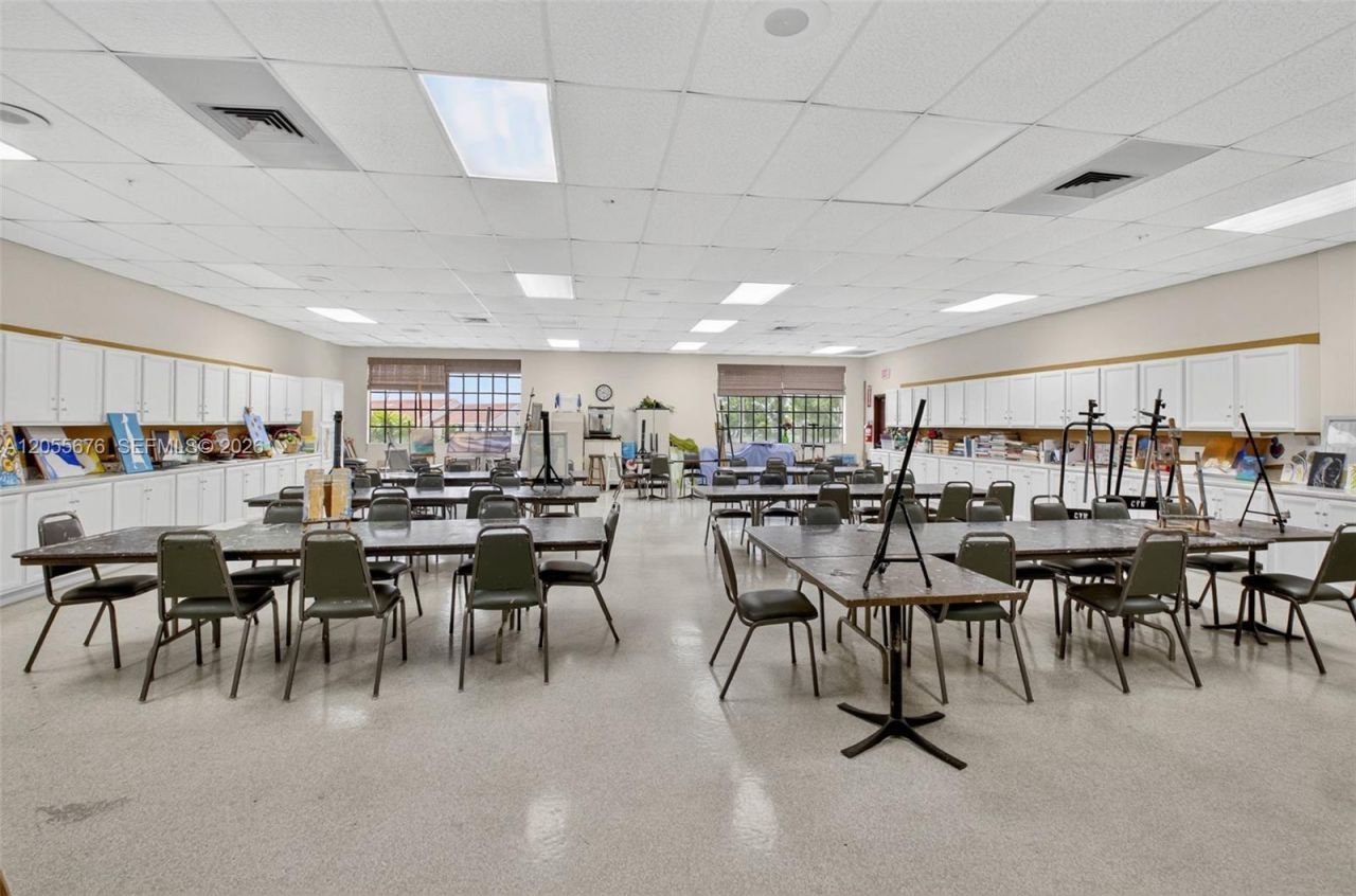 3052 Guildford C , Unit 3052, Boca Raton, FL 33434 Photo