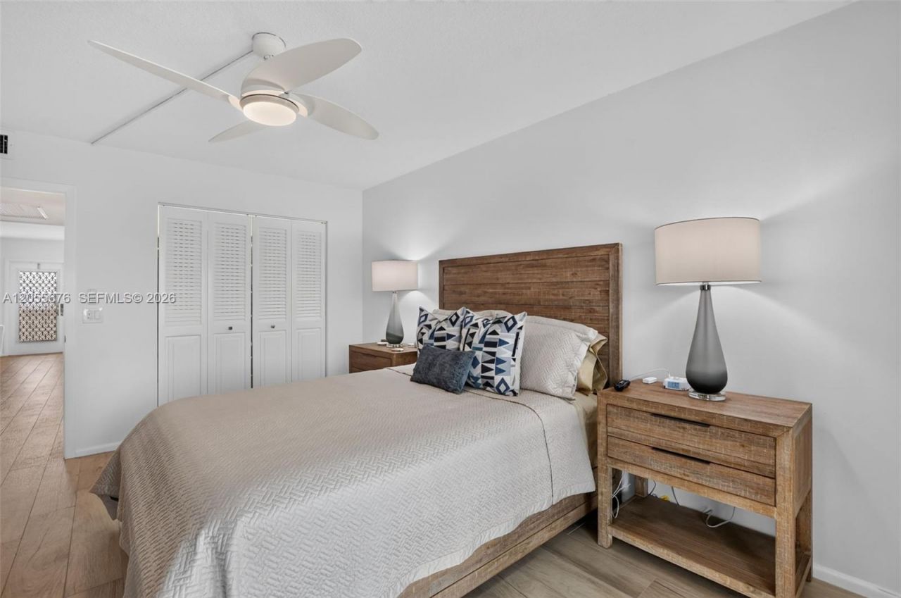 3052 Guildford C , Unit 3052, Boca Raton, FL 33434 Photo