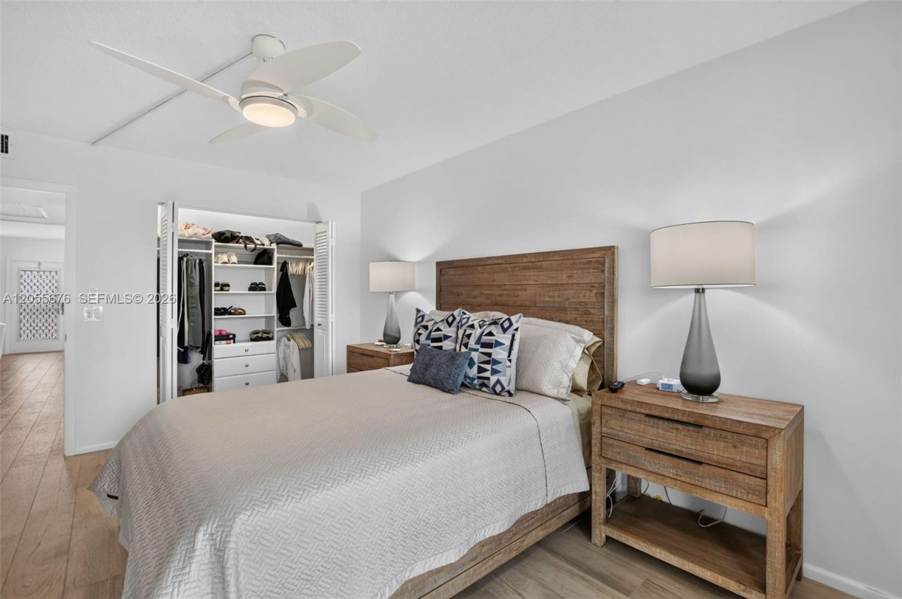 3052 Guildford C , Unit 3052, Boca Raton, FL 33434 Photo