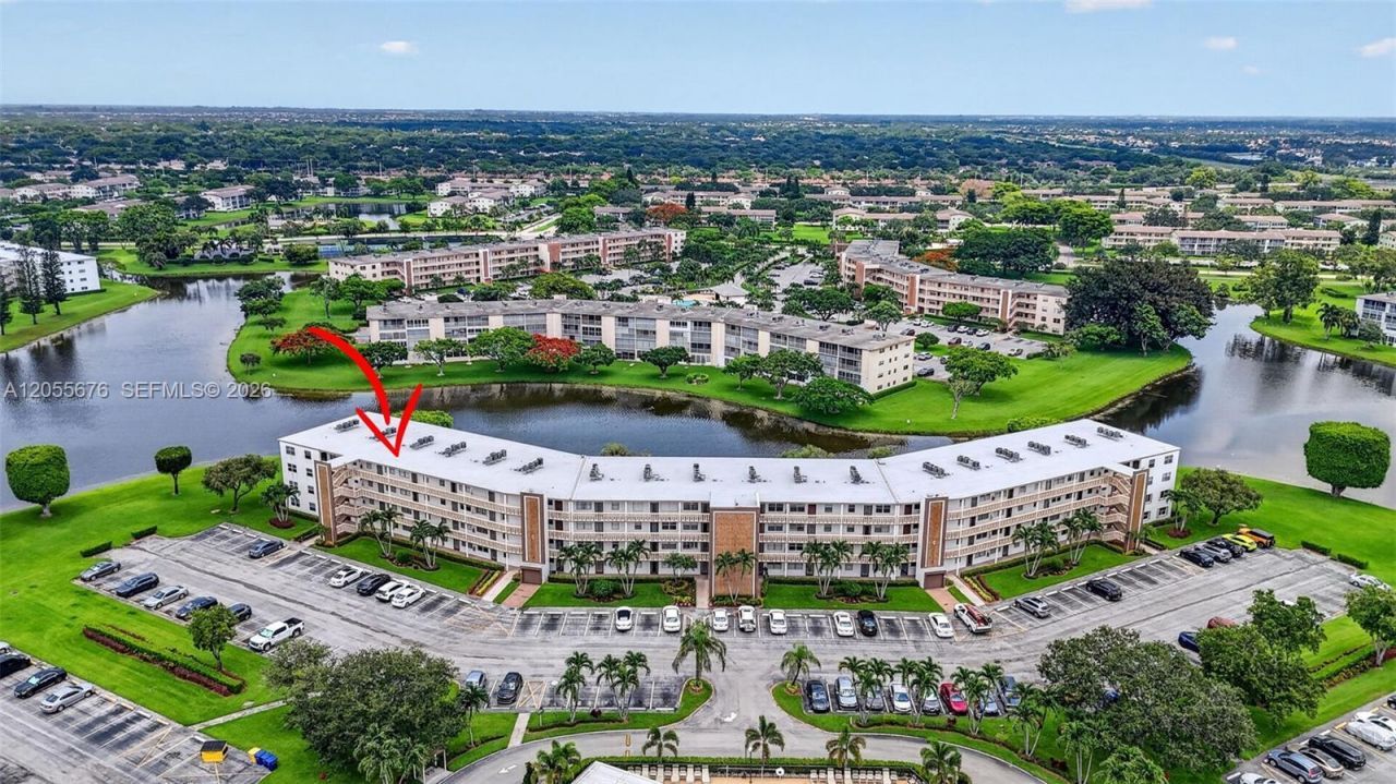 3052 Guildford C , Unit 3052, Boca Raton, FL 33434 Photo