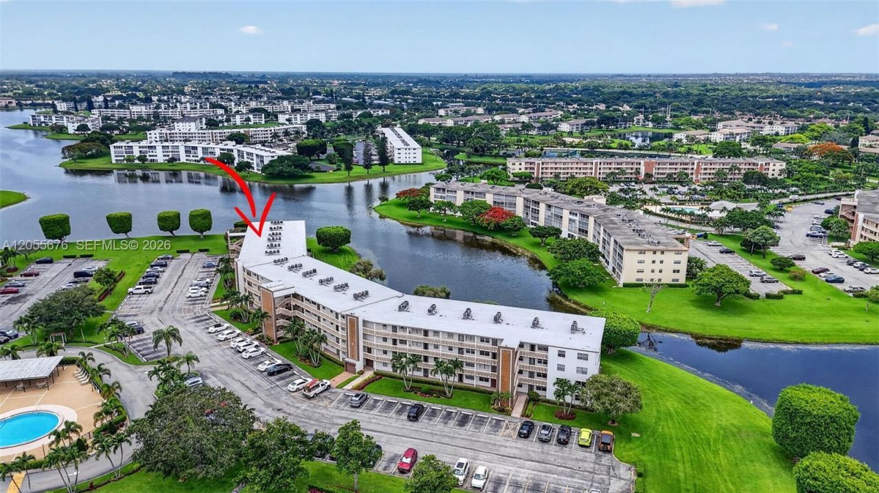 3052 Guildford C , Unit 3052, Boca Raton, FL 33434 Photo