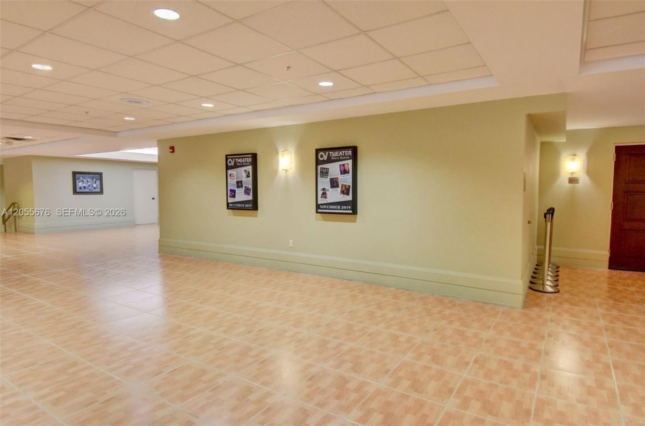 3052 Guildford C , Unit 3052, Boca Raton, FL 33434 Photo