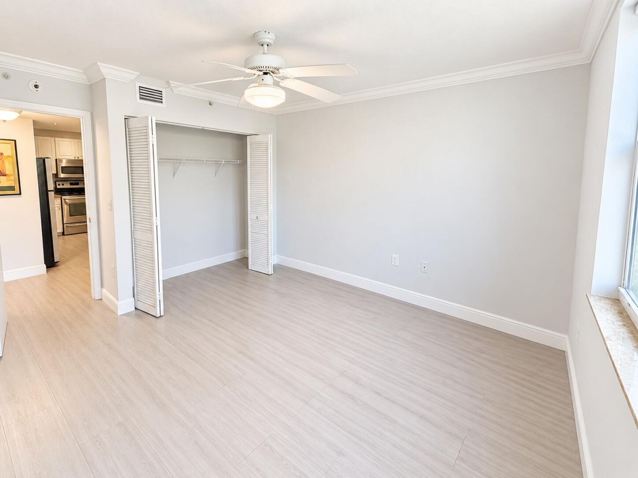 2721 Ocean Club Boulevard, Unit 304, Hollywood, FL 33019 Photo