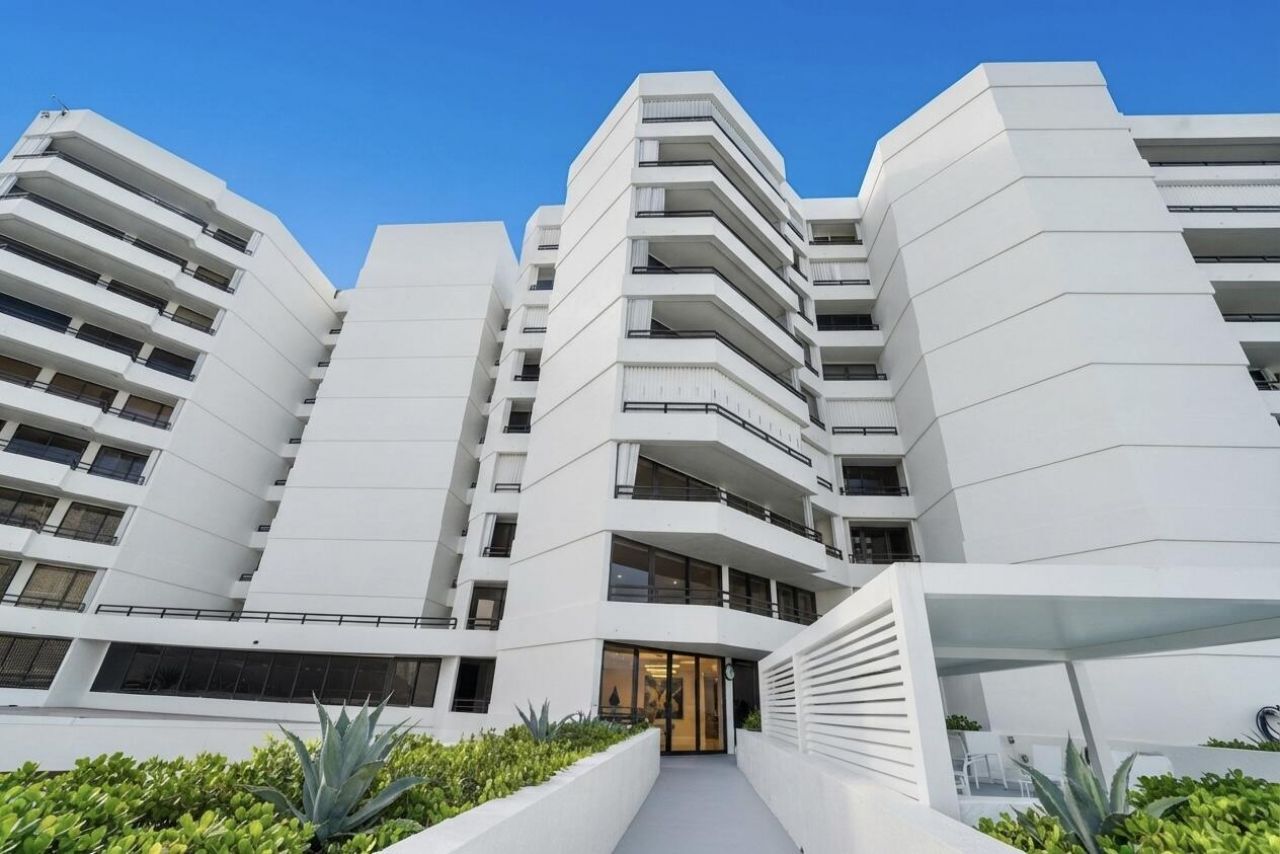 3560 S Ocean Boulevard, Unit 700, South Palm Beach, FL 33480 Photo