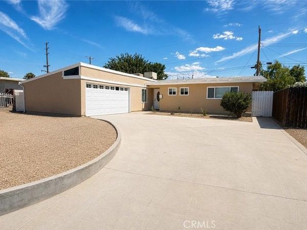 1016 W Avenue H5 , Lancaster, CA 93534